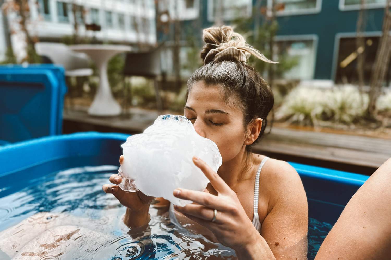 Mira Eisbad cold plunge